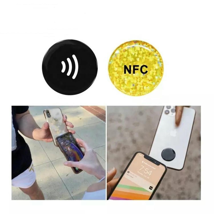Hoge beveiliging NFC epoxy sticker collage toont ronde koepel tags en telefoon tik scènes om snelle contactloze verificatie aan te tonen.