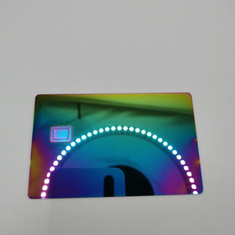 Geborstelde metalen NFC-kaarten voor zakelijke identificatie; met toepassingssituatie; voor kopers die oplossingen met Metalen contact IC-kaarten vergelijken.