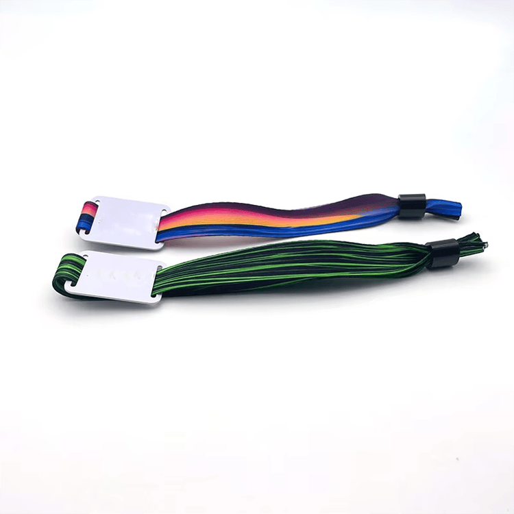 Stoffen RFID-polsbandjes voor bezoekersregistratie met comfortabele draagervaring.