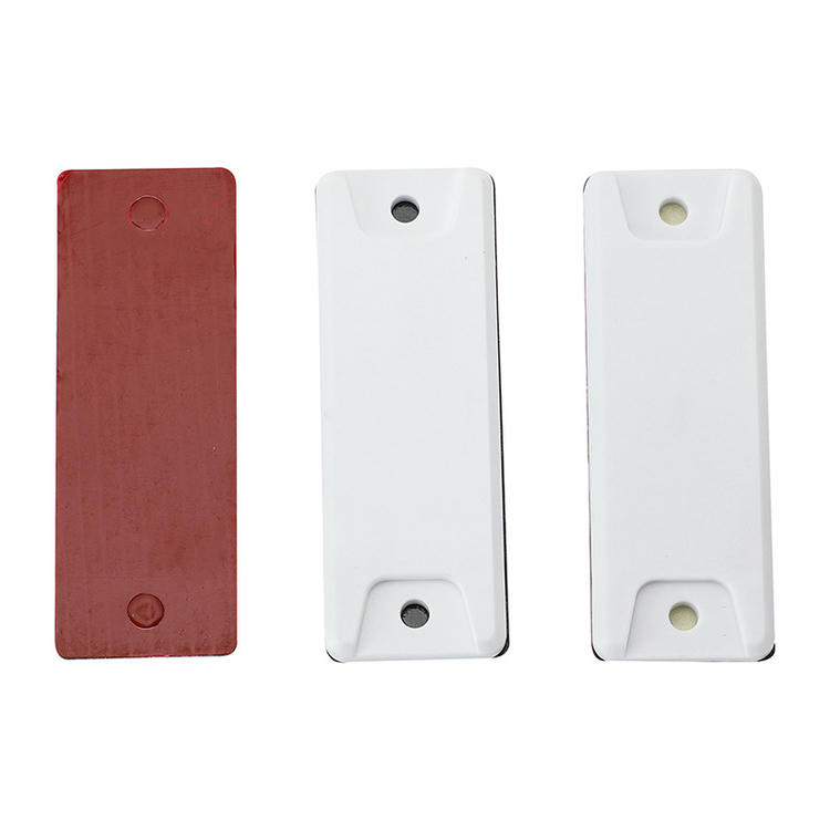 Productfoto van ABS RFID-tags voor IT-assets op metaaloppervlakken; met zelfklevende achterzijde; in de categorie ABS Op metaal RFID-tags.