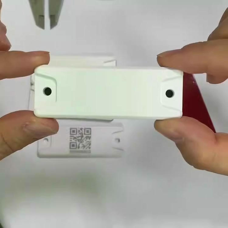 Productfoto van ABS RFID-tags voor IT-assets op metaaloppervlakken; met duurzame metalen behuizing; in de categorie ABS Op metaal RFID-tags.