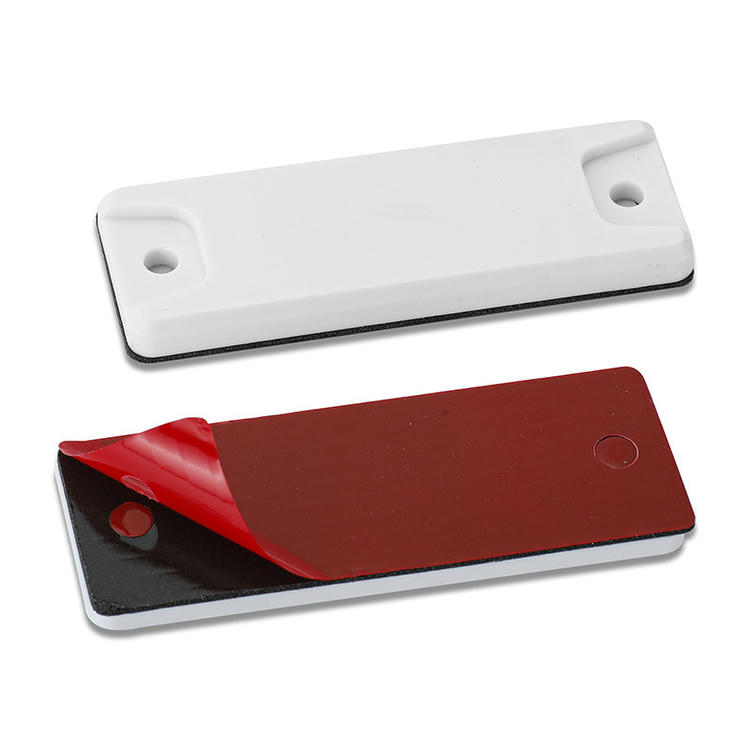ABS RFID-tags voor IT-assets op metaaloppervlakken; met montage op een metalen oppervlak; voor kopers die oplossingen met ABS Op metaal RFID-tags vergelijken.
