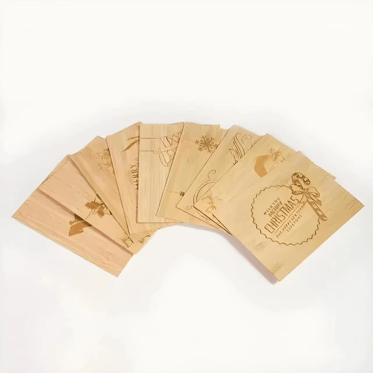 Productfoto van RFID NFC houten cadeaukaarten op maat voor hotels; met bedrukt logo; voor toepassingen met Houten kaarten.