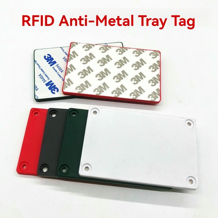 ABS On-Metal RFID-tag voor metalen assettracking met gepolijste randafwerking.
