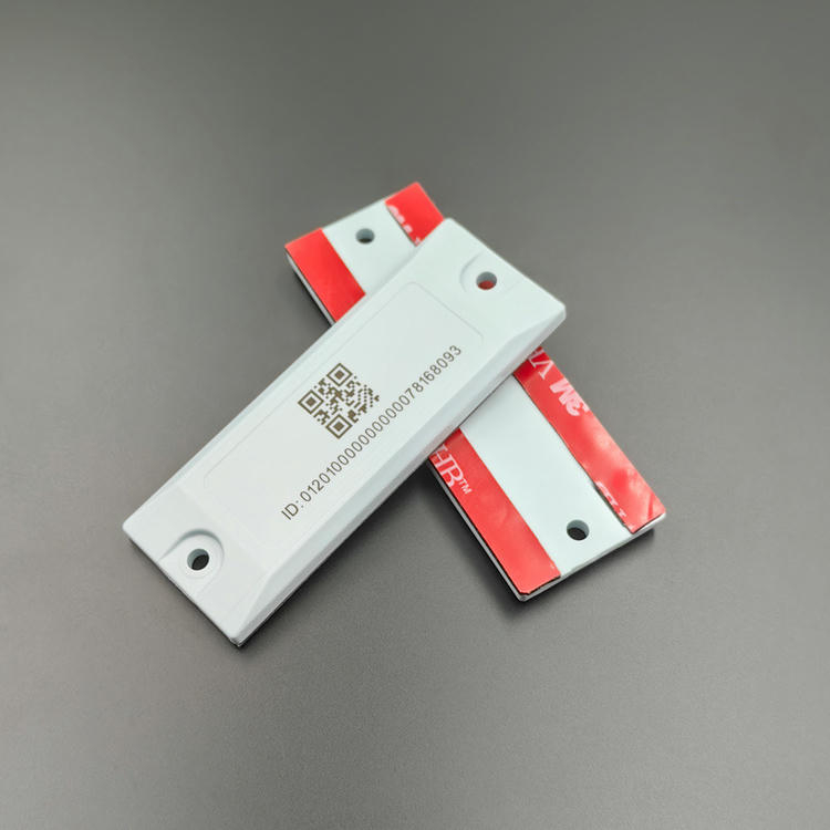 Productfoto van Compacte ABS RFID-tag voor metalen bedrijfsmiddelen; met assetbeheer; voor toepassingen met ABS Op metaal RFID-tags.